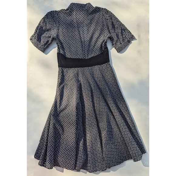 MASON by MICHELLE MASON Black Eyelet Lace & Velvet Swing 50s Look Midi Dress Sz2 - Picture 12 of 12